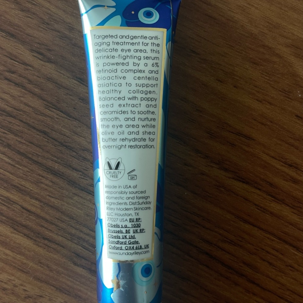 Sunday Riley
5 Stars Retinol + Niacinamide Eye Serum - Picture 10 of 10